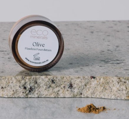 Eco Minerals Flawless Matte Mineral Foundation - Olive